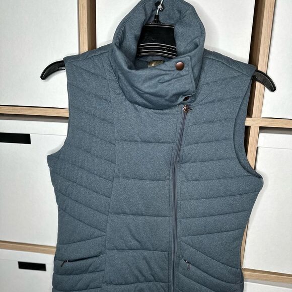 CALIA by Carrie Underwood Jackets & Blazers - Calia vest. Small  